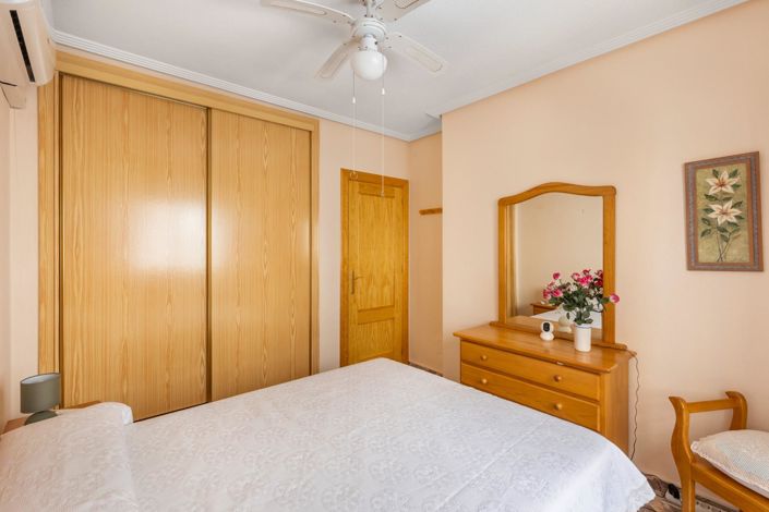 Image No.15-4 Bed Duplex for sale