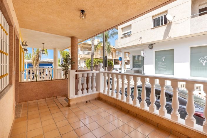 Image No.3-4 Bed Duplex for sale
