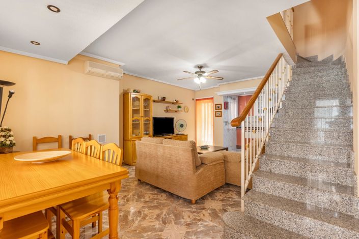 Image No.8-4 Bed Duplex for sale
