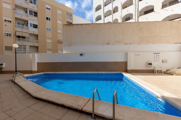 Image No.23-Appartement de 2 chambres à vendre à Torrevieja