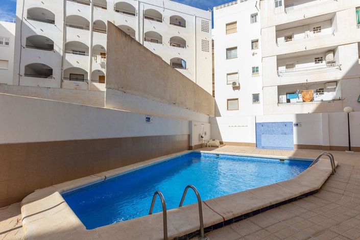 Image No.24-Appartement de 2 chambres à vendre à Torrevieja