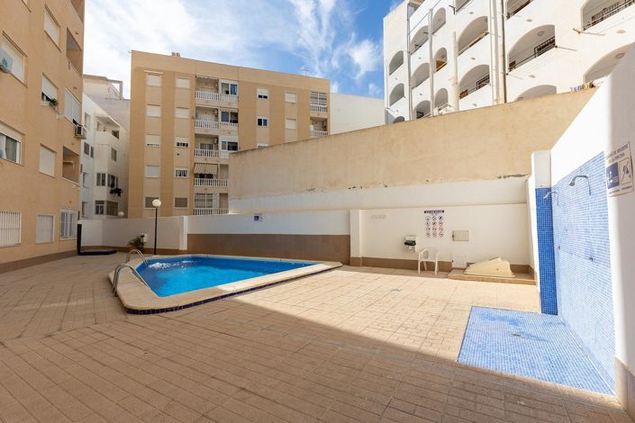 Image No.25-Appartement de 2 chambres à vendre à Torrevieja
