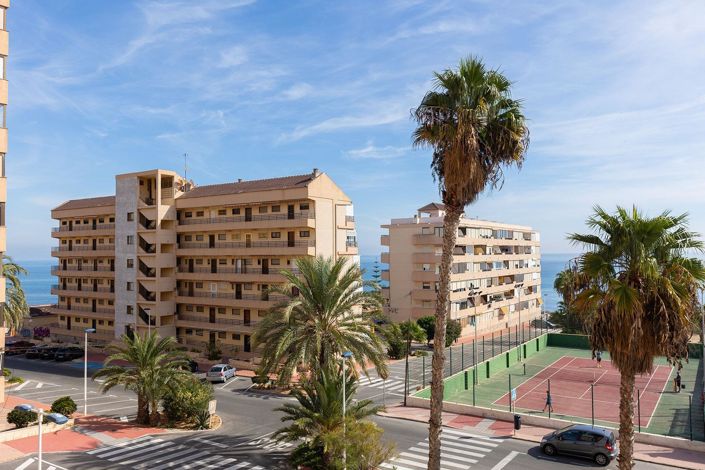 Image No.19-2 Bed Apartment for sale