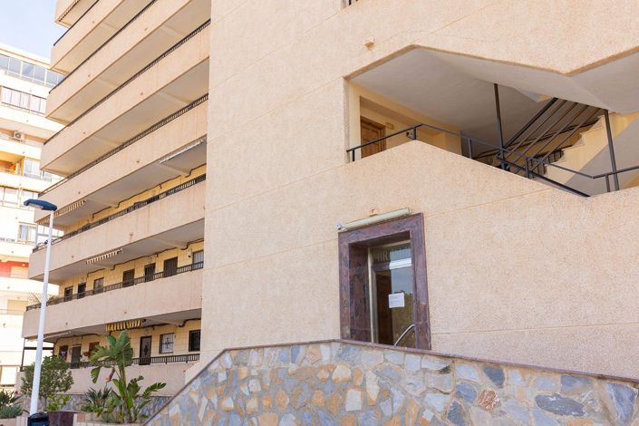Image No.21-2 Bed Apartment for sale