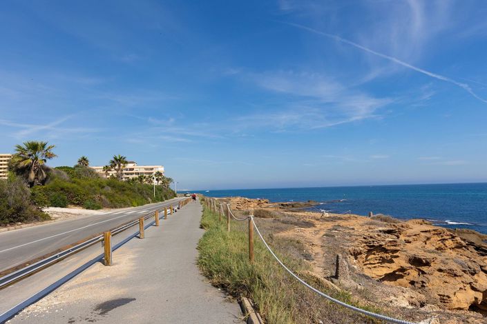 Image No.29-2 Bed Apartment for sale