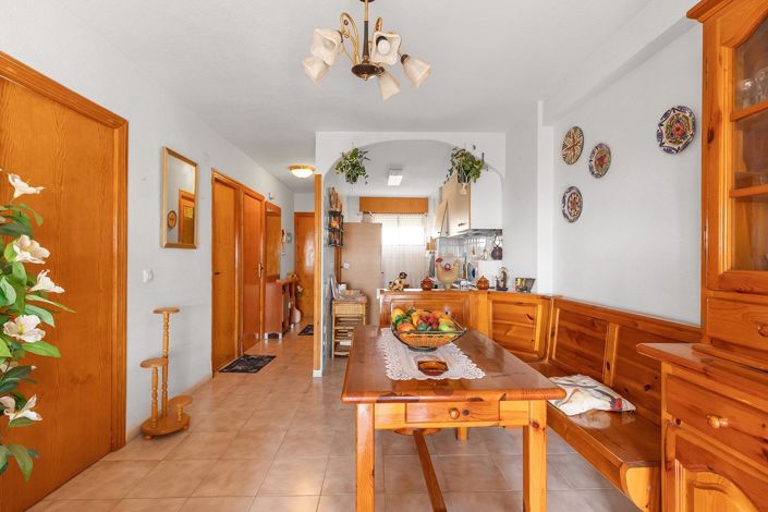 Image No.8-2 Bed Apartment for sale