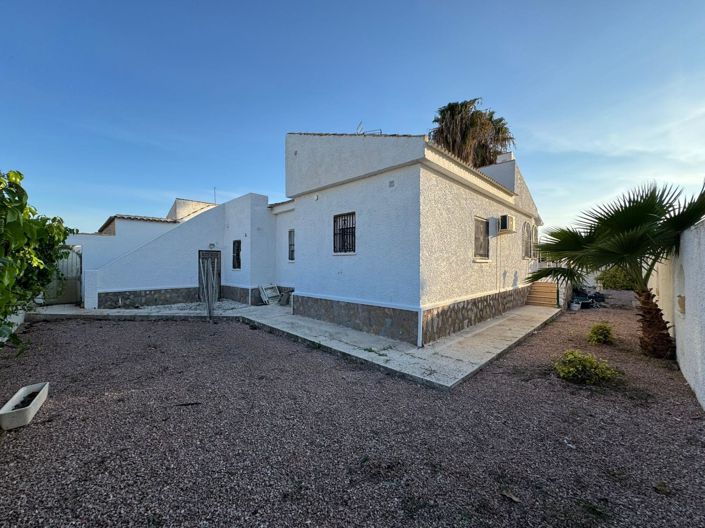 Image No.3-2 Bed Villa for sale