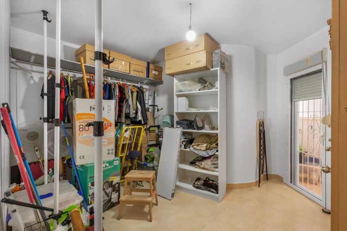 Image No.22-4 Bed Apartment for sale