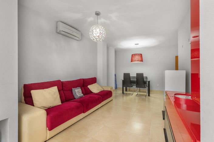 Image No.8-4 Bed Apartment for sale