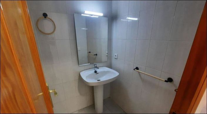Image No.14-3 Bed Apartment for sale