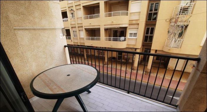 Image No.20-3 Bed Apartment for sale