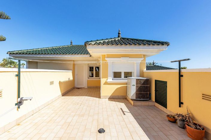 Image No.47-5 Bed Villa for sale