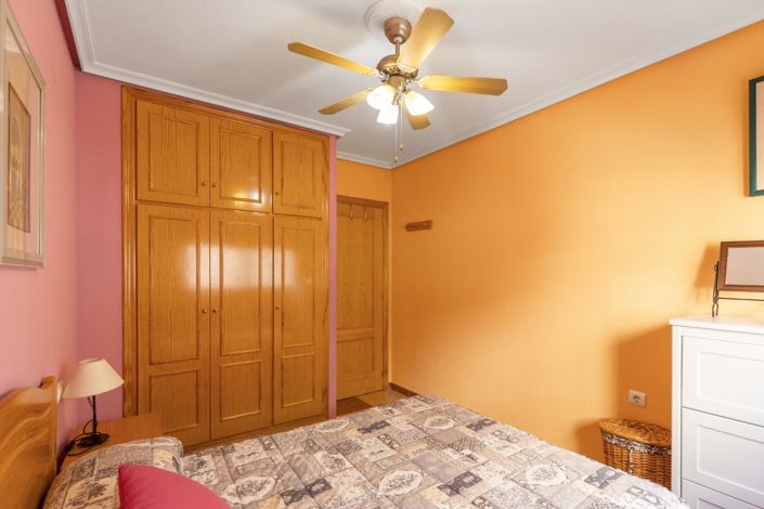 Image No.15-2 Bed Apartment for sale