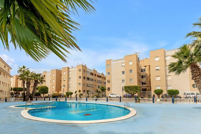 Image No.7-Appartement de 2 chambres à vendre à Torrevieja