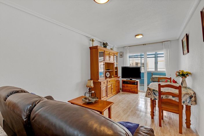 Image No.9-2 Bed Apartment for sale