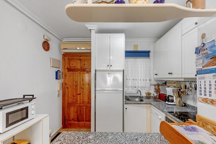 Image No.10-2 Bed Apartment for sale