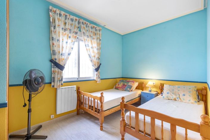 Image No.17-3 Bed Bungalow for sale