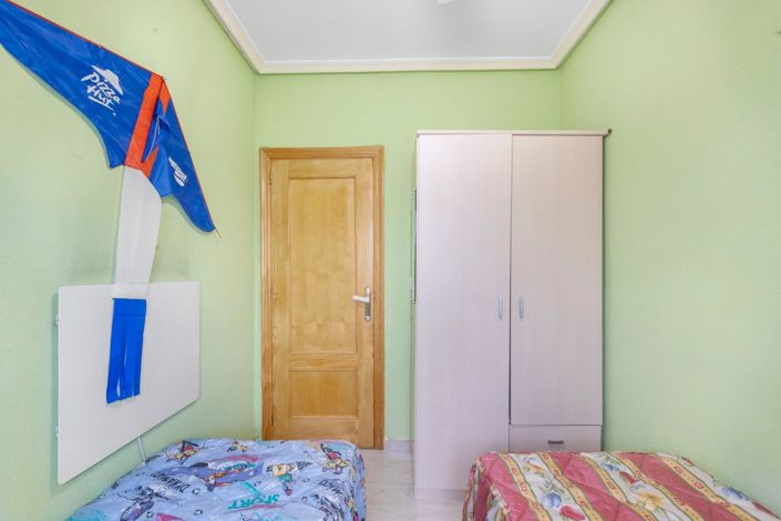 Image No.20-3 Bed Bungalow for sale