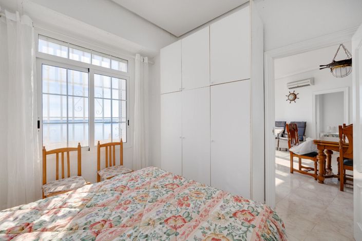 Image No.18-4 Bed Apartment for sale