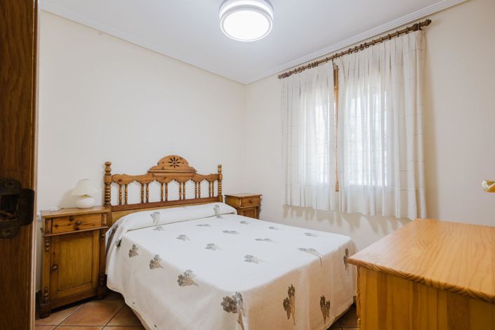 Image No.21-3 Bed Bungalow for sale