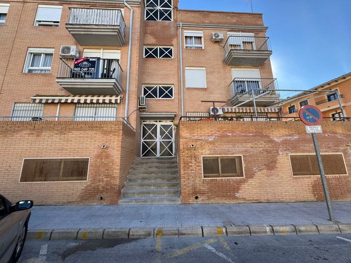 Image No.31-3 Bed Apartment for sale
