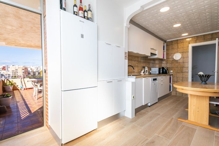 Image No.6-Appartement de 2 chambres à vendre à Torrevieja