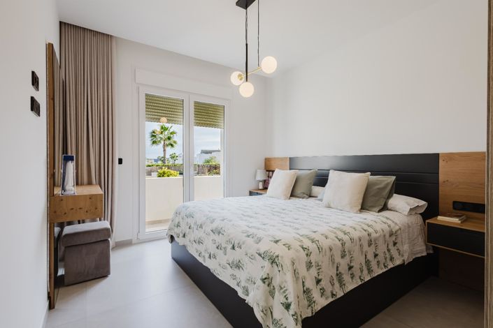 Image No.17-4 Bed Villa for sale