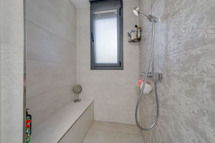 Image No.25-3 Bed Villa for sale