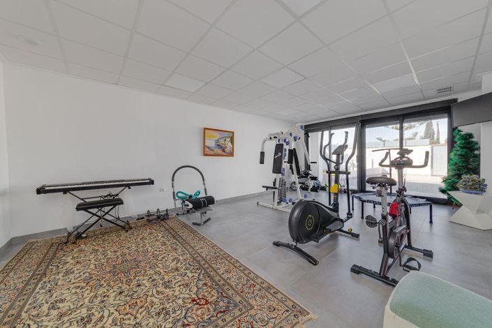 Image No.30-3 Bed Villa for sale