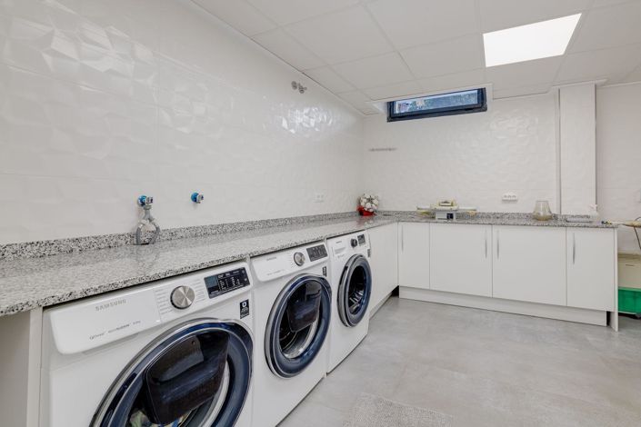 Image No.32-3 Bed Villa for sale