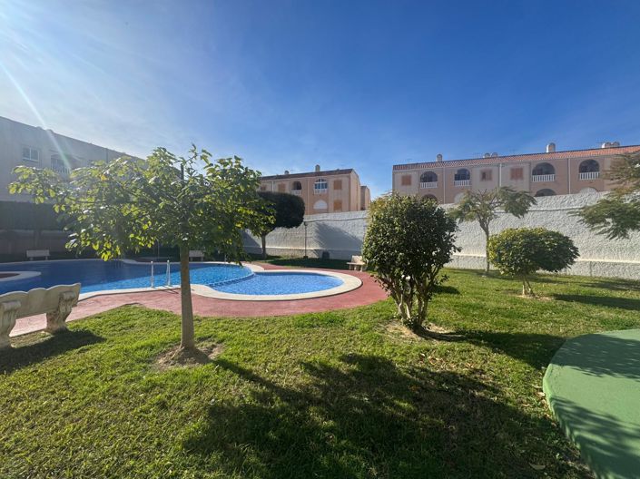 Image No.19-2 Bed Apartment for sale