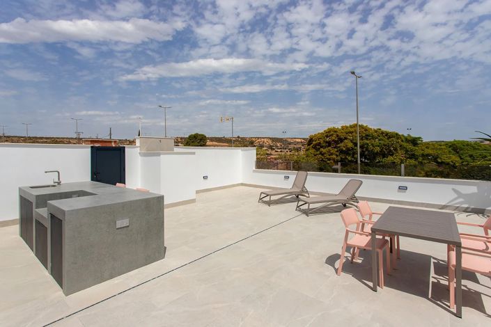 Image No.5-3 Bed Villa for sale