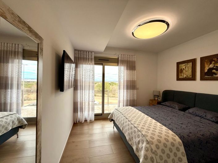 Image No.9-3 Bed Villa for sale