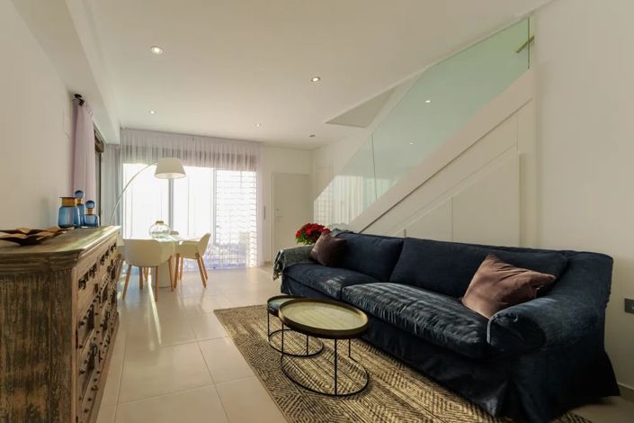 Image No.18-3 Bed Townhouse for sale