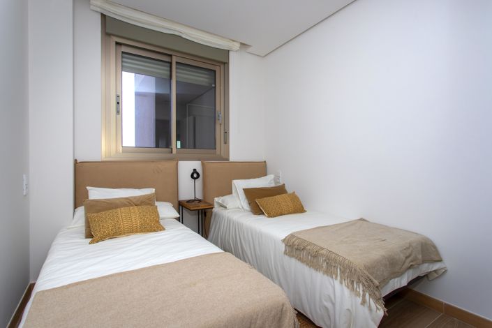 Image No.9-3 Bed Apartment for sale