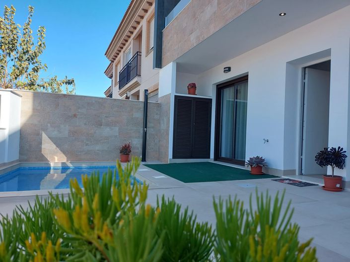 Image No.9-3 Bed Villa for sale