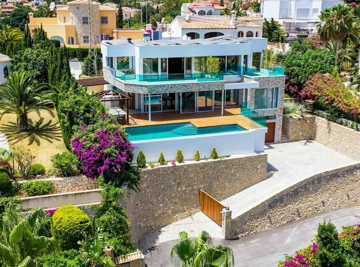 Image No.9-3 Bed Villa for sale