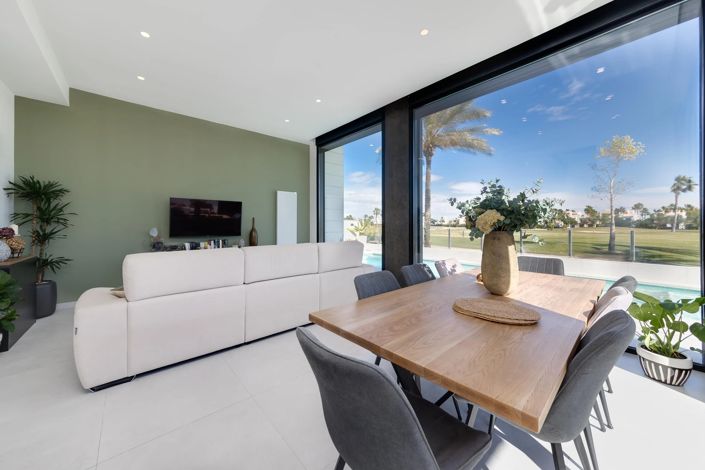 Image No.35-3 Bed Villa for sale