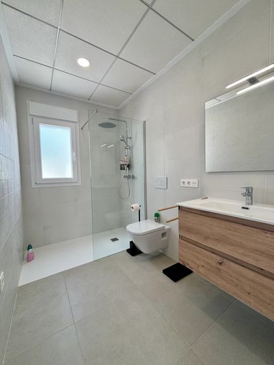 Image No.10-3 Bed Villa for sale