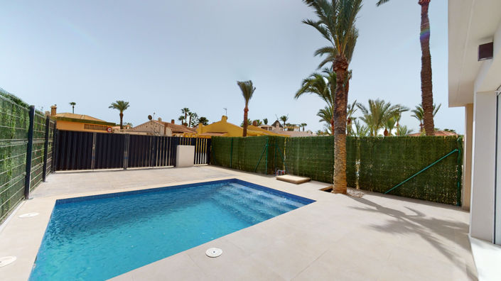 Image No.7-3 Bed Villa for sale