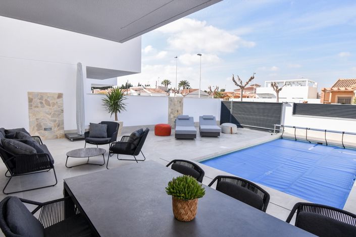 Image No.32-3 Bed Villa for sale