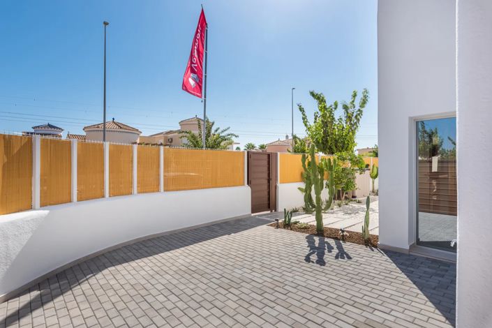 Image No.35-3 Bed Apartment for sale