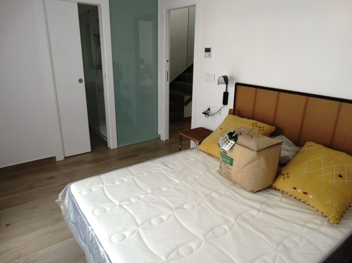 Image No.10-3 Bed Townhouse for sale