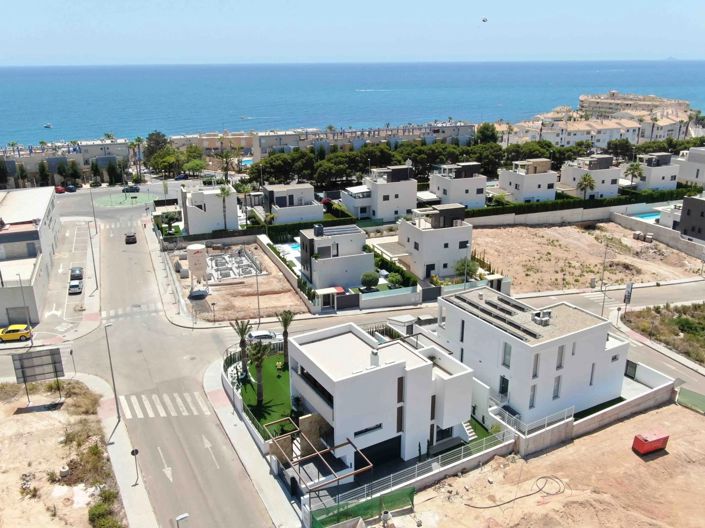 Image No.17-Villa de 4 chambres à vendre à Dehesa de Campoamor