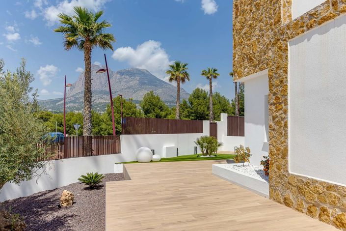 Image No.20-3 Bed Villa for sale