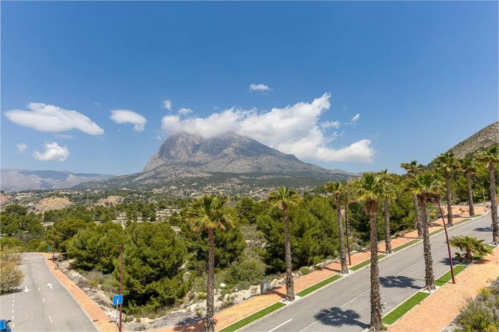 Image No.23-3 Bed Villa for sale