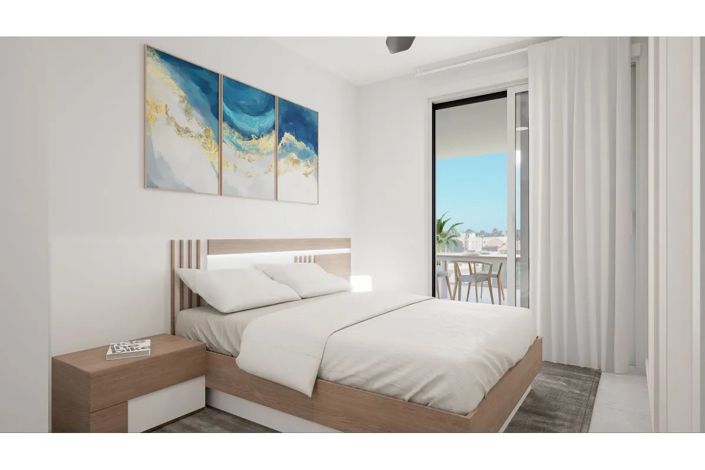 Image No.13-3 Bed Apartment for sale