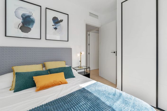 Image No.18-2 Bed Apartment for sale