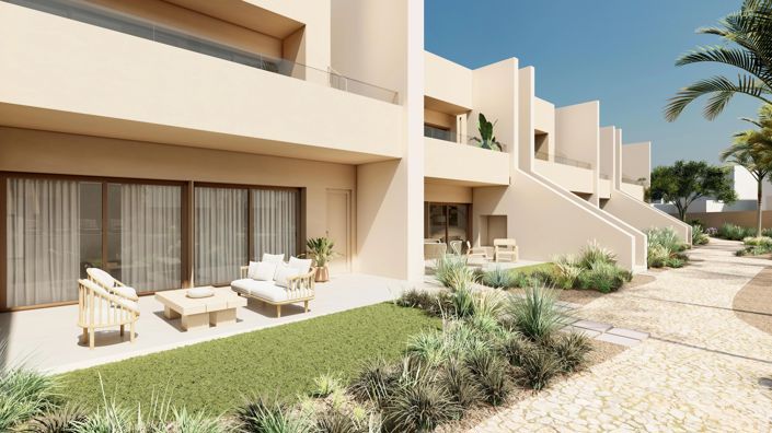 Image No.14-3 Bed Townhouse for sale