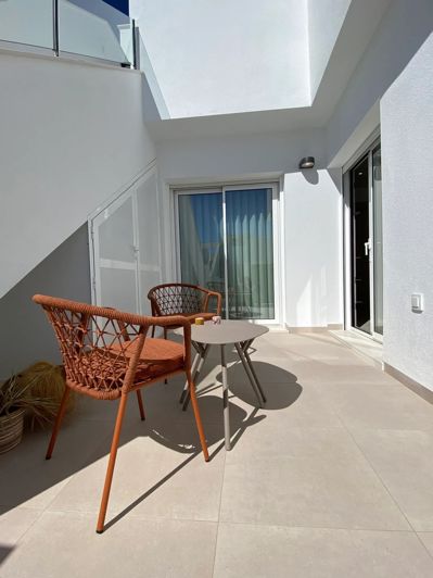 Image No.16-2 Bed Apartment for sale